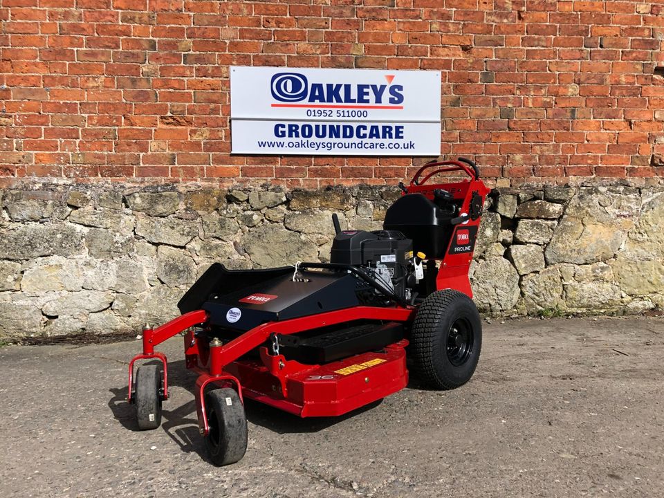 Toro Proline Midsize 36” WalkBehind Rotary Mower (44410TE) Oakleys