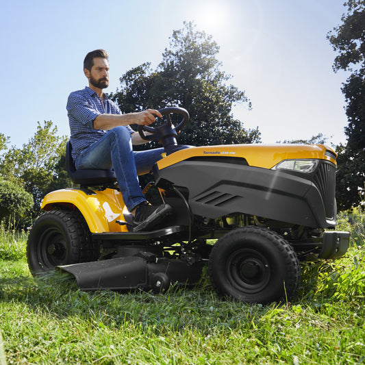 Mulching Grass Verses Collecting Grass. Some tips for when buying a Lawn Mower