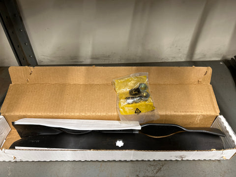 John Deere BLADE KIT X300 - Part Number = AM141040 - (Genuine Part)