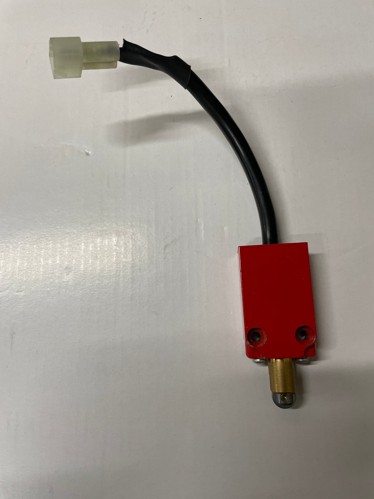 Toro SWITCH POSITION NUETRA - Part Number = 924907 - (Genuine Part)